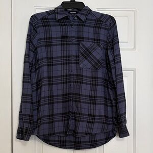 Express Navy and Black Plaid Button-Down Flannel Shirt